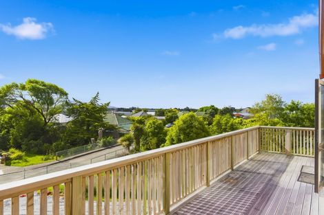 Photo of property in 3 Vera Lane, Paraparaumu, 5032