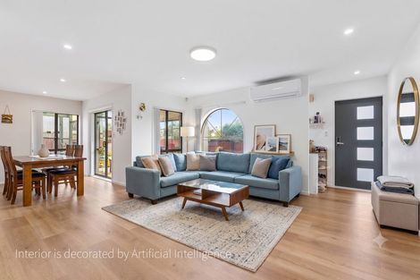 Photo of property in 2/16 Ultima Place, Clover Park, Auckland, 2019