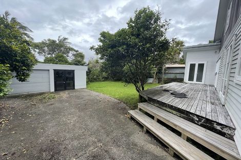 Photo of property in 19 Moa Road, Point Chevalier, Auckland, 1022