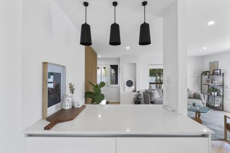 Photo of property in 2/1 Bruce Street, Northcote Point, Auckland, 0627