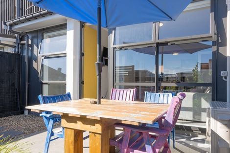 Photo of property in 7 Whiri Lane, Hobsonville, Auckland, 0616