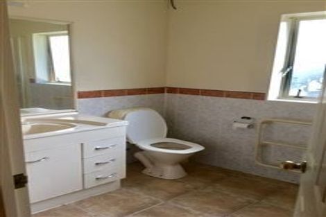 Photo of property in 2 Whitmore Road, Mount Roskill, Auckland, 1041