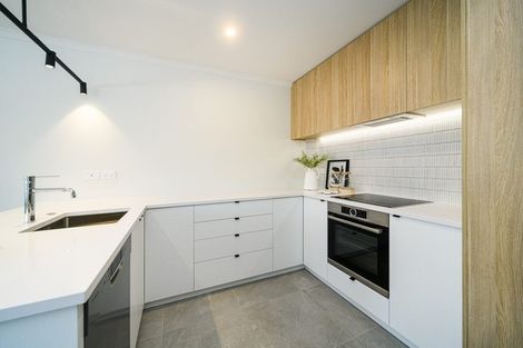 Photo of property in 469a Ruahine Street, Terrace End, Palmerston North, 4410