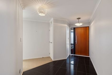 Photo of property in 6 Galea Grove, Kelvin Grove, Palmerston North, 4414