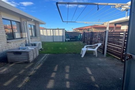Photo of property in 53 Gloucester Road, Mount Maunganui, 3116