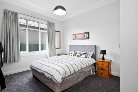 Photo of property in 23 Hargest Crescent, Saint Kilda, Dunedin, 9012