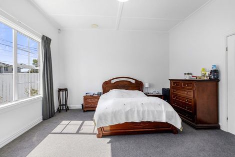 Photo of property in 16 Epuni Street, Hutt Central, Lower Hutt, 5011