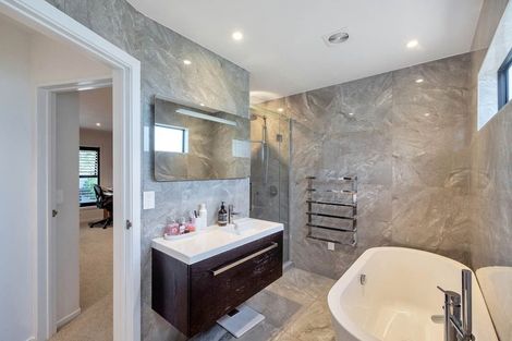 Photo of property in 1/142 Upland Road, Remuera, Auckland, 1050