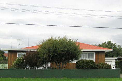 Photo of property in 67 Bluegum Road, Paraparaumu Beach, Paraparaumu, 5032
