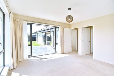 Photo of property in 21 El Alamein Avenue, Rangiora, 7400