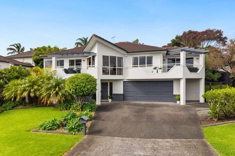 Photo of property in 6 Harbour Lights Close, West Harbour, Auckland, 0618