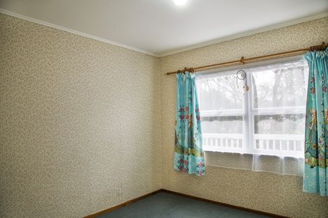 Photo of property in 23 Waverley Avenue, Glenfield, Auckland, 0629