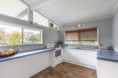 Photo of property in 16 Buick Crescent, Awapuni, Palmerston North, 4412