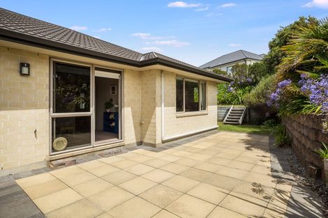 Photo of property in 1 Milford Street, Aotea, Porirua, 5024