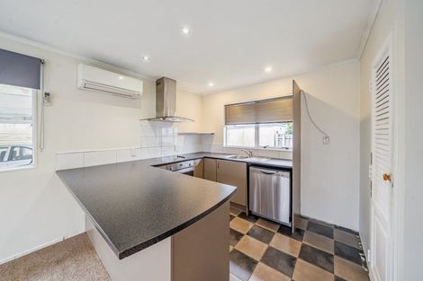 Photo of property in 2/8 Wilford Street, Wallaceville, Upper Hutt, 5018