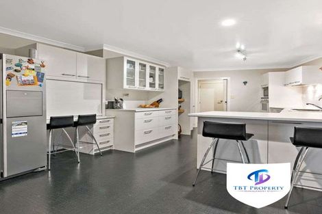 Photo of property in 40 St Annes Crescent, Wattle Downs, Auckland, 2103