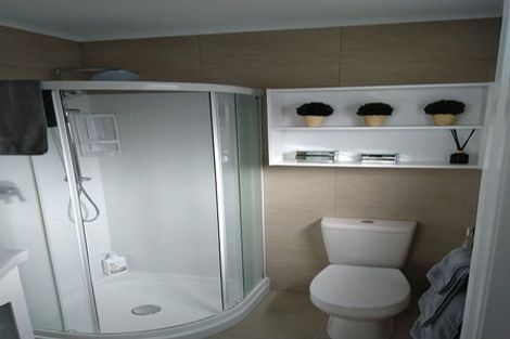 Photo of property in 32a Esther Street, Martinborough, 5711