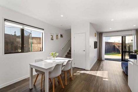 Photo of property in 9/3 Abbotleigh Avenue, Te Atatu Peninsula, Auckland, 0610