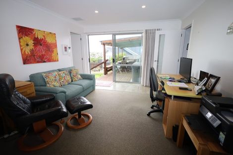 Photo of property in 24 Keilor Road, Otumoetai, Tauranga, 3110