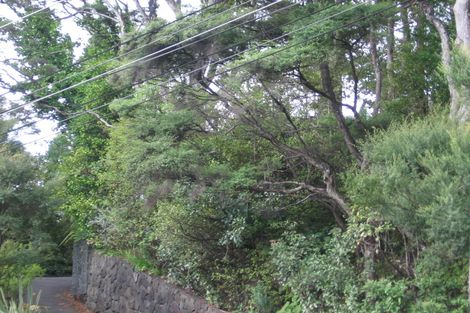 Photo of property in 222 Atkinson Road, Titirangi, Auckland, 0604