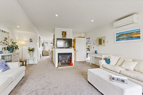 Photo of property in 10 Waterford Avenue, Northwood, Christchurch, 8051