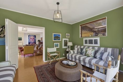 Photo of property in 27 Maranui Street, Welbourn, New Plymouth, 4310