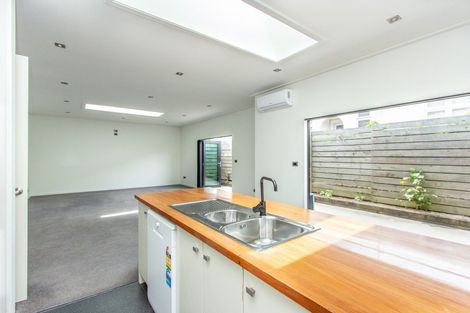 Photo of property in 11 Larch Street, Victoria, Rotorua, 3010