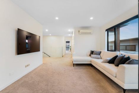 Photo of property in 9 Coastview Lane, Long Bay, Auckland, 0630