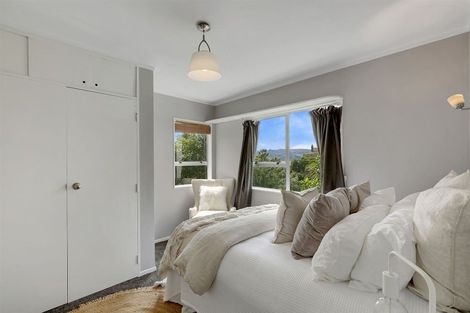 Photo of property in 34 Oak Avenue, Paremata, Porirua, 5024