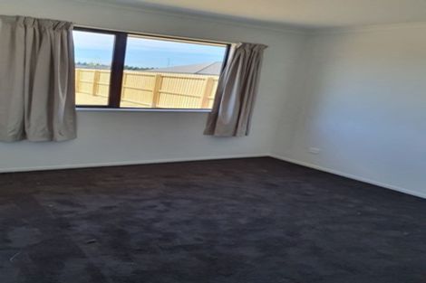 Photo of property in 37 Reuben Avenue, Rolleston, 7615