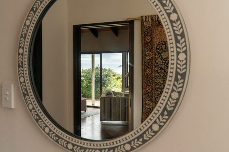 Photo of property in 43 Field Way, Waikanae Beach, Waikanae, 5036