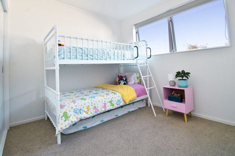 Photo of property in 31 Reynolds Place, Papamoa Beach, Papamoa, 3118