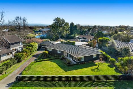 Photo of property in 42 Iona Road, Havelock North, 4130