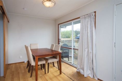 Photo of property in 21 Leaver Place, Weymouth, Auckland, 2103