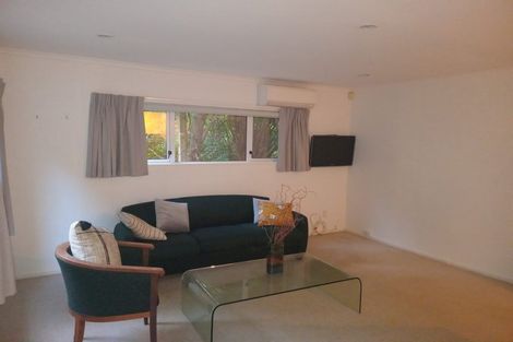 Photo of property in 24 Spencer Street, Crofton Downs, Wellington, 6035