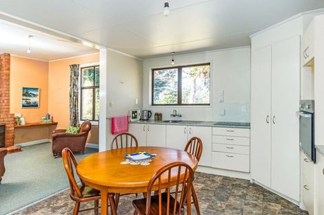 Photo of property in 99 Templer Street, Geraldine, 7992