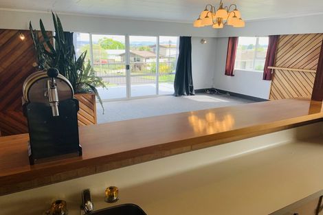 Photo of property in 17 Southwark Avenue, Tamatea, Napier, 4112