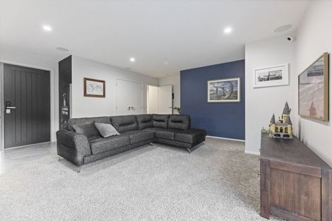 Photo of property in 9 Glendermid Close, Sawyers Bay, Port Chalmers, 9023
