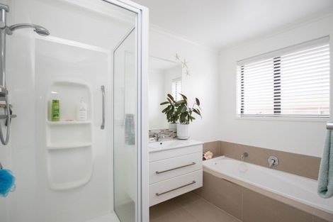 Photo of property in 51 Benner Drive, Ngatea, 3503