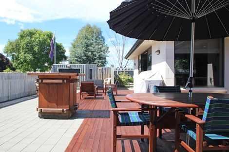 Photo of property in 17 Charles Street, Weston, Oamaru, 9401