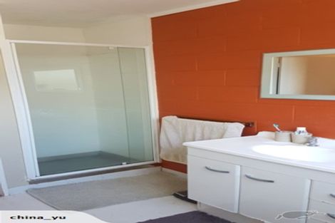 Photo of property in 1/102 Lyall Parade, Lyall Bay, Wellington, 6022