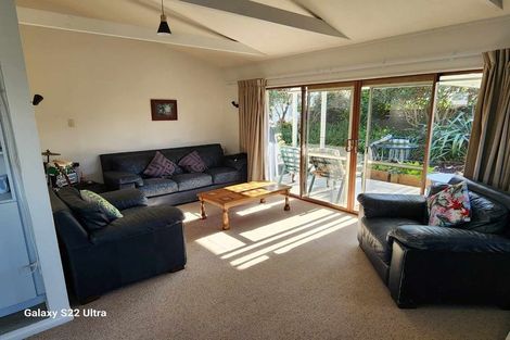 Photo of property in 6 Mountainview Terrace, Otaki Beach, Otaki, 5512