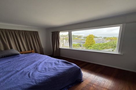 Photo of property in 107 Parkvale Road, Karori, Wellington, 6012