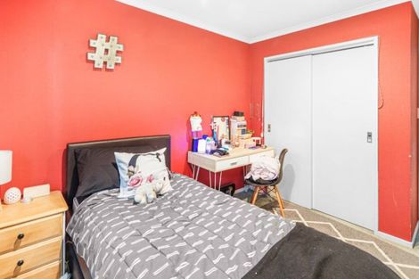 Photo of property in 9 Shannon Place, Nawton, Hamilton, 3200