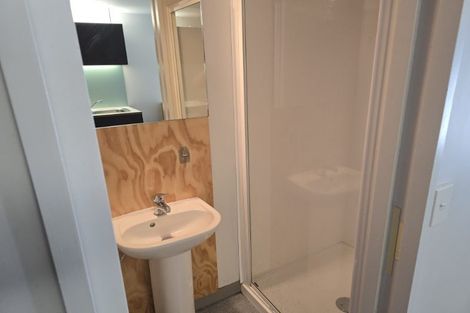 Photo of property in Urbane Apartments, 39/29 Webb Street, Mount Cook, Wellington, 6011