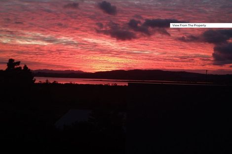 Photo of property in 33 Raumati Crescent, Onerahi, Whangarei, 0110