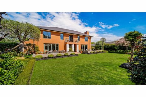 Photo of property in 16 Ridgewood Place, Shirley, Christchurch, 8061