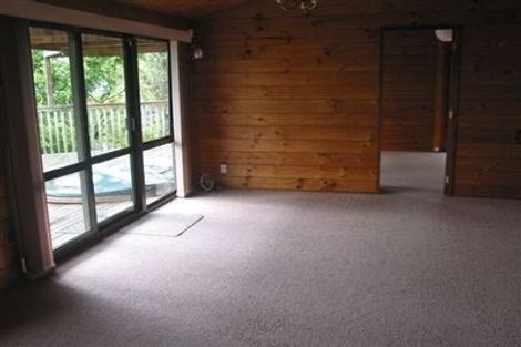 Photo of property in 175 Browns Bay Road, Browns Bay, Auckland, 0630
