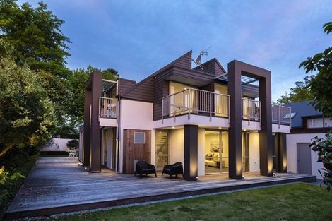 Photo of property in 17 Helmores Lane, Merivale, Christchurch, 8014