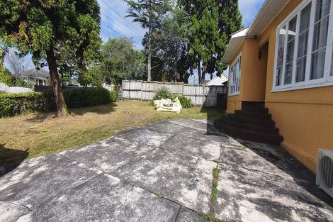 Photo of property in 385 West Coast Road, Glen Eden, Auckland, 0602